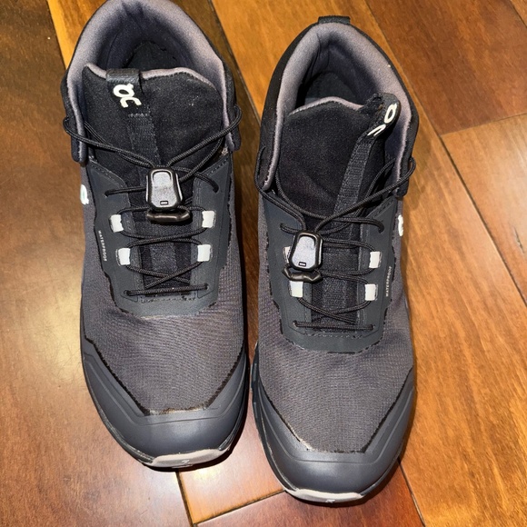 On Cloud Cloudhero Mid Waterproof Size 5.5Y. New Without box. - Picture 1 of 7